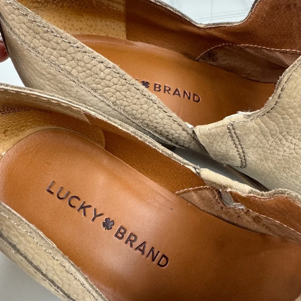 Lucky Brand Vennia‎ Ankle Booties Leather Block Heel Casual Tan Women Size 6.5